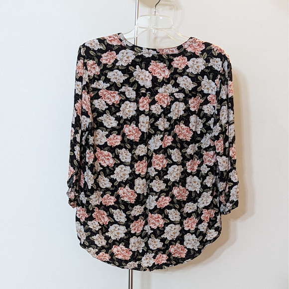 Torrid Women's Size 0 Black Pink Floral Tunic 3/4 Sleeve Tie Front Collar - Picture 2 of 4